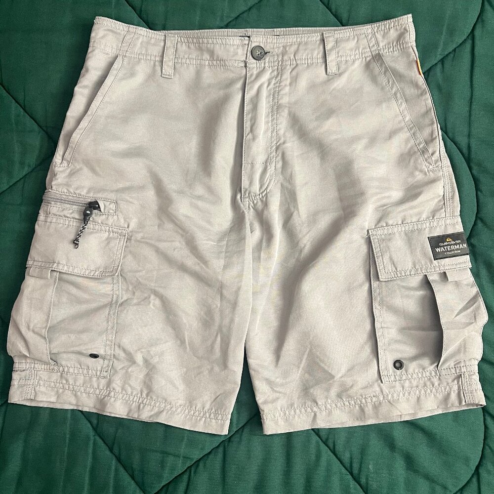 Quicksilver Waterman Atoll men's cargo shorts size 31